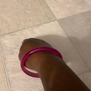 Pinkish/Purple  plastic/resin bracelet